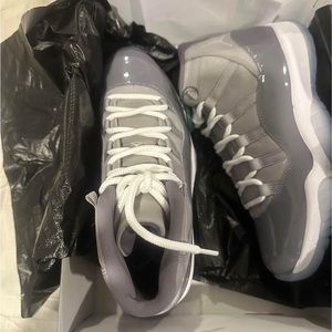 Jordan all grey